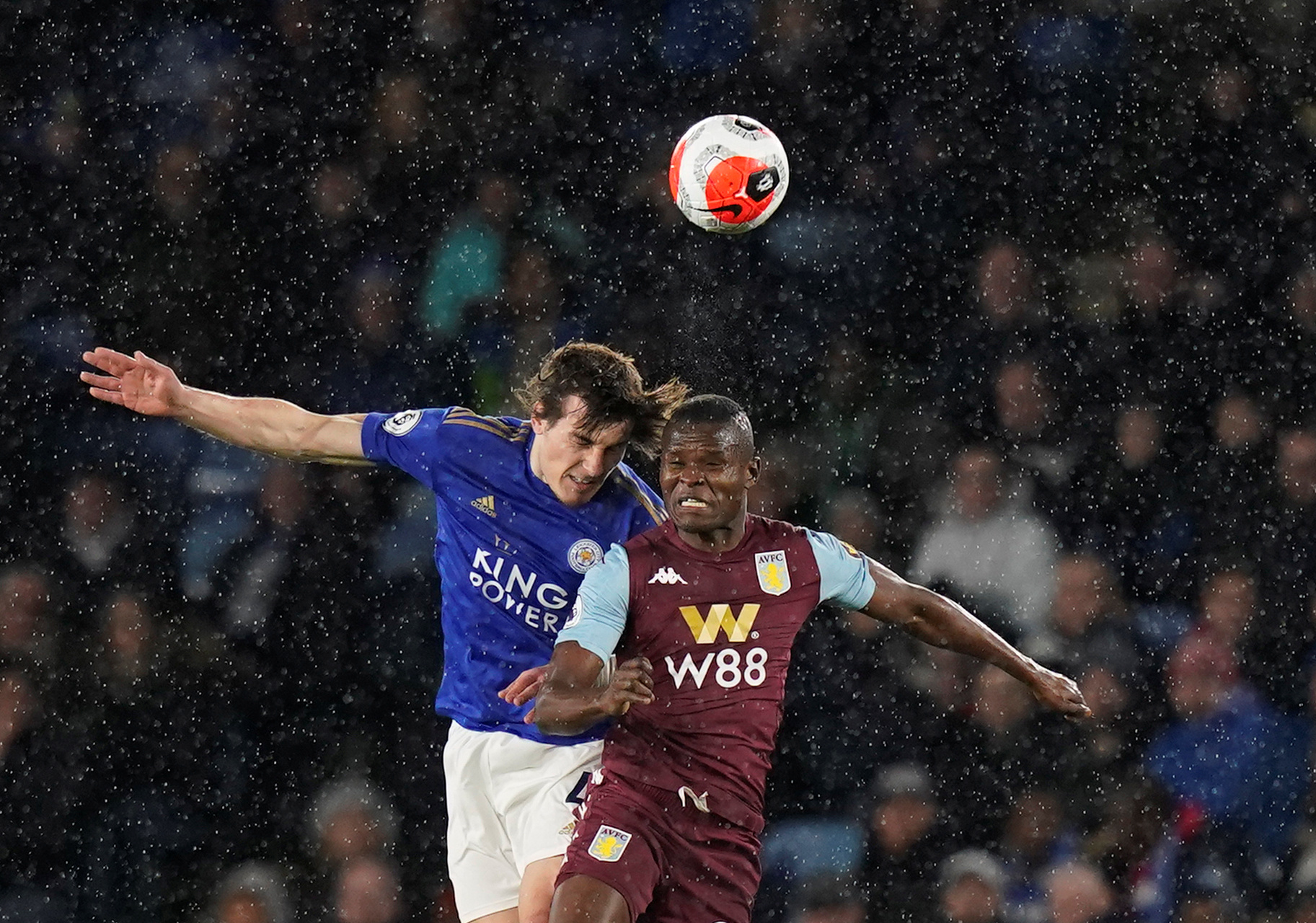 赛前人员调 赛前人员调